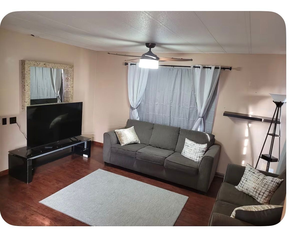 4 de 8: Área de Televisión