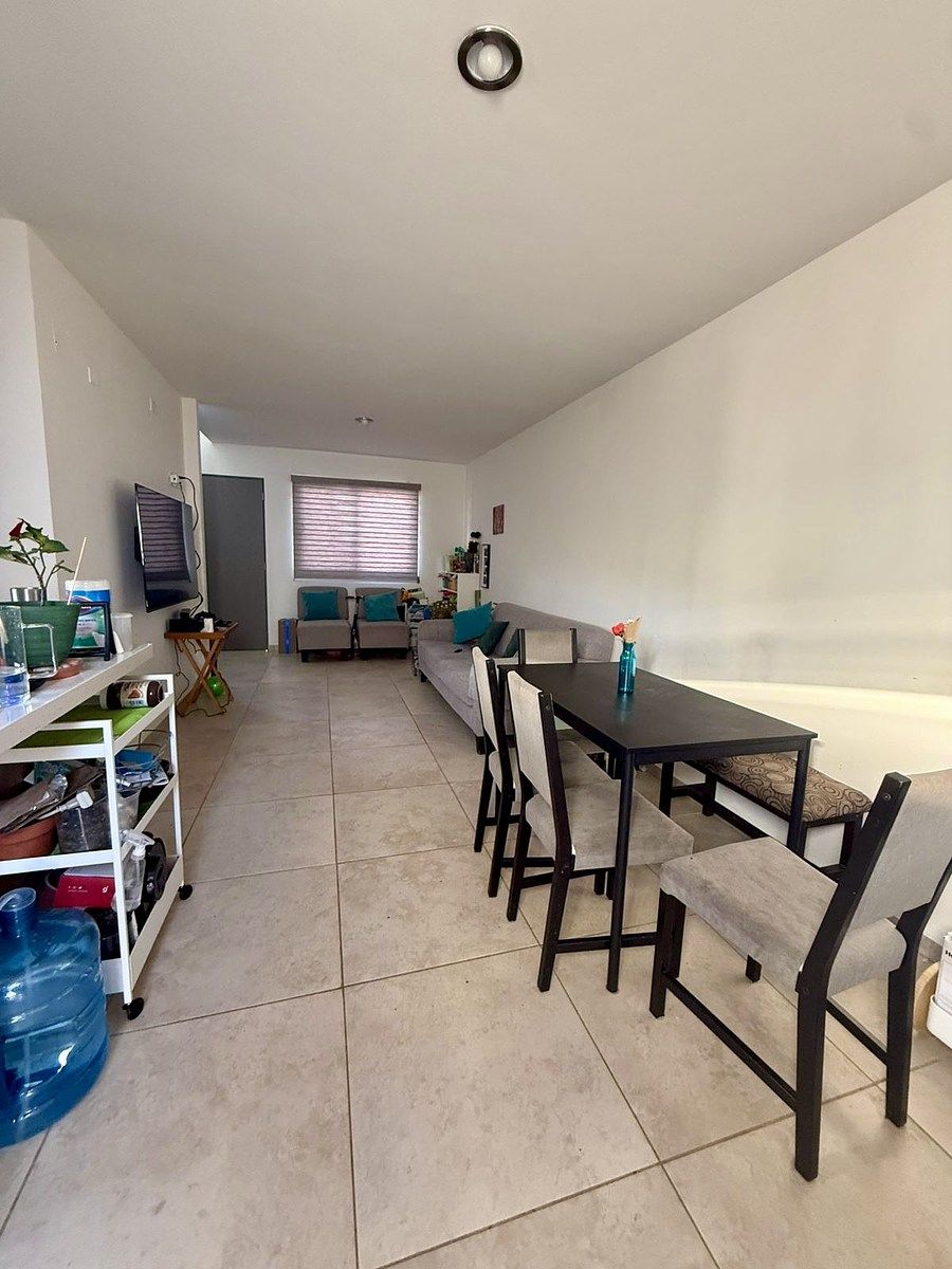 17 of 20: Sala comedor