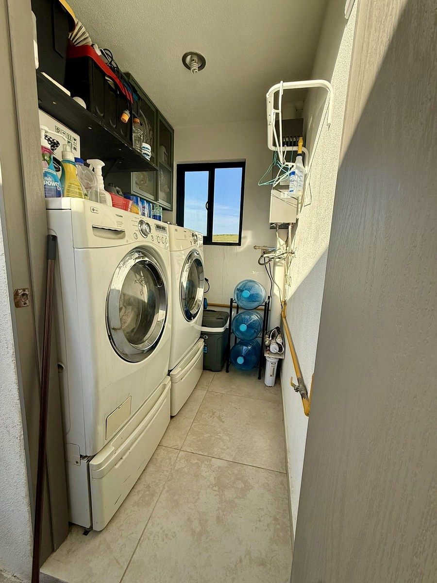 19 of 20: Cuarto de lavado