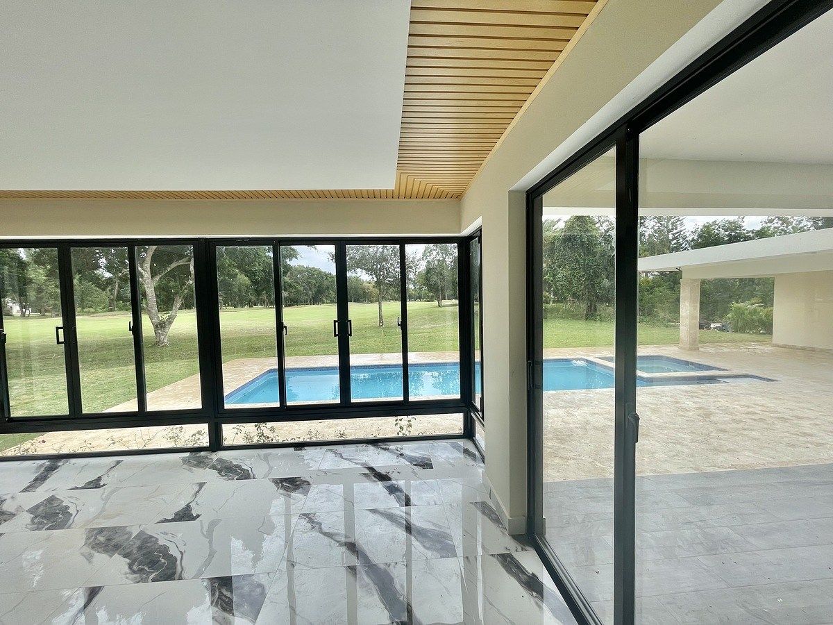 Villa en Metro Country Club, Juan Dolio, foto 2 de 14