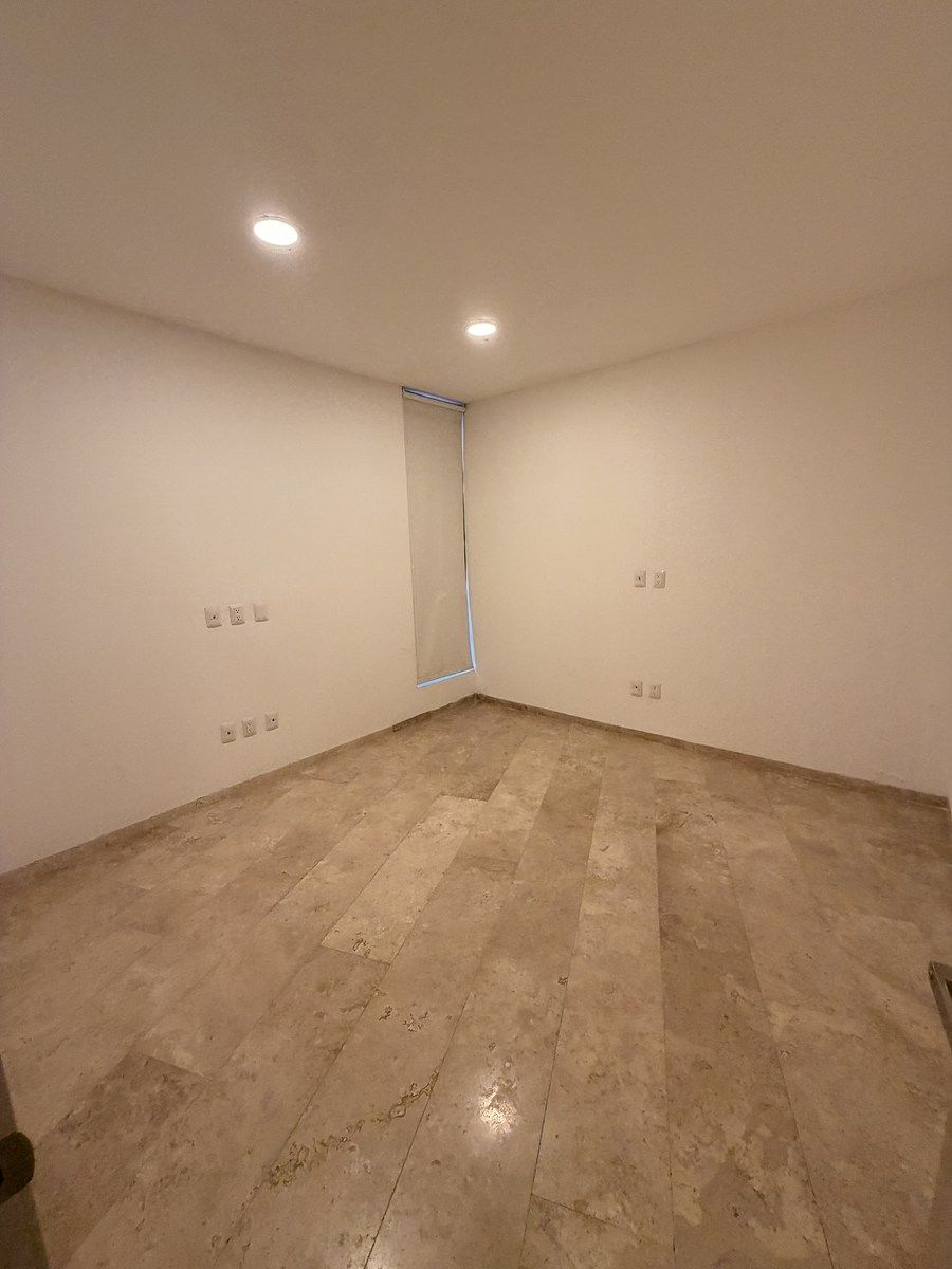 6 de 23: Recámara secundaria