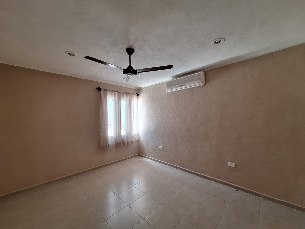 15 of 18: Recámara 3 PA con closet