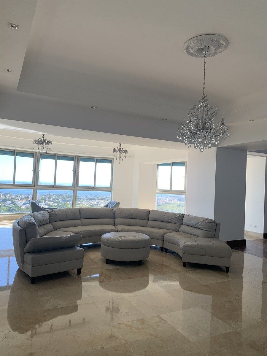 Apartamento en venta en La Anacaona vista al mar, foto 1 de 31