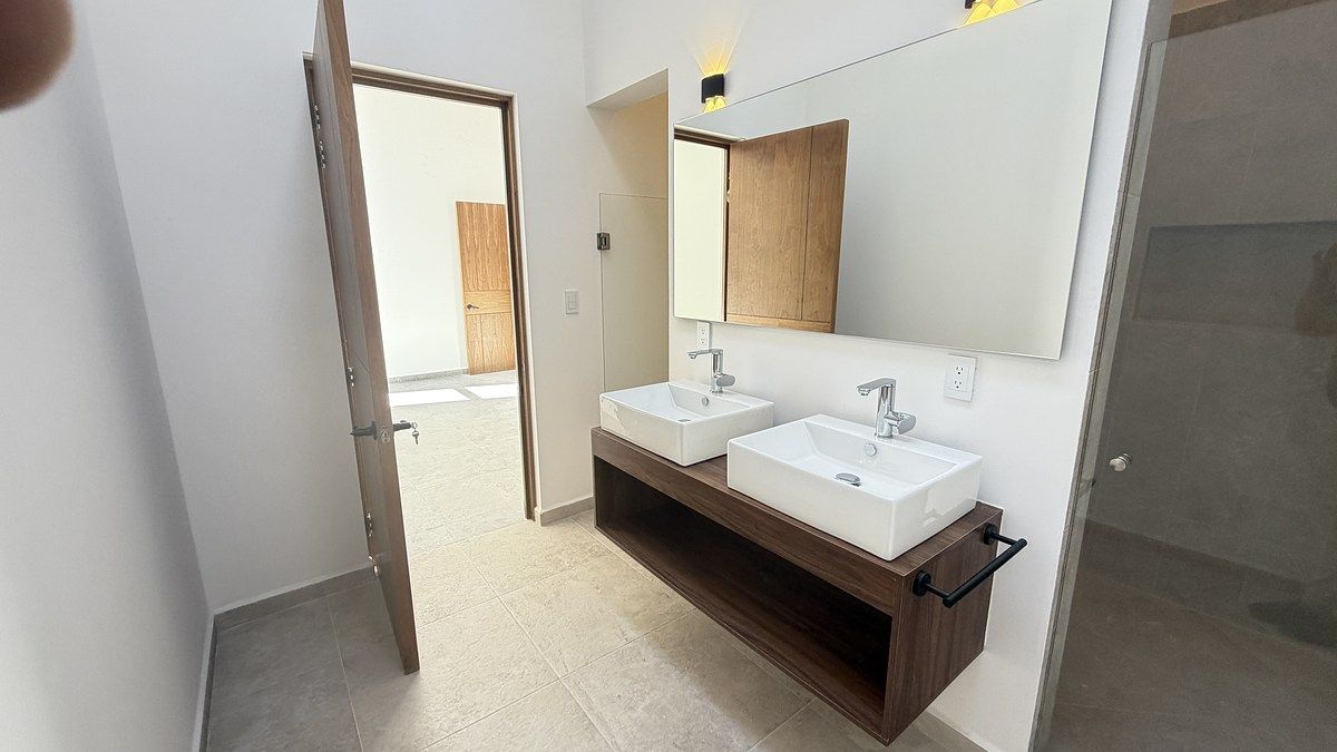 13 de 21: Papi Recámara Principal