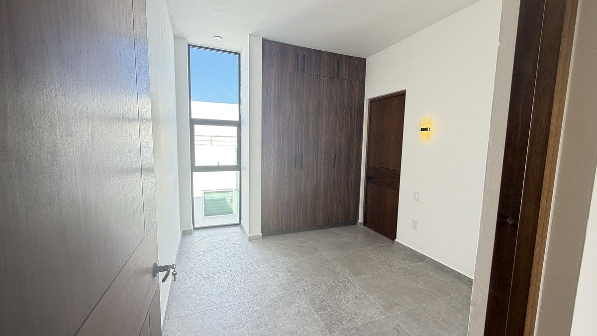 15 de 21: Recámara 2