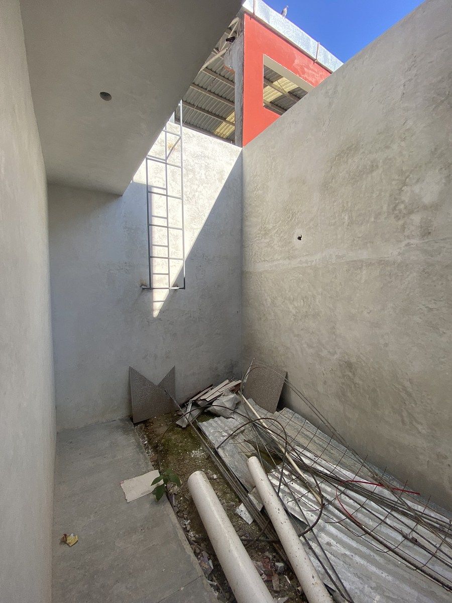 9 de 38: Patio Trasero