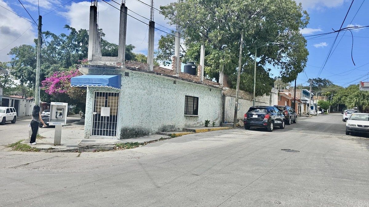 SE VENDE CASA EN COL. ALBANIA BAJA $1,350,000 TUXTLA - foto 3