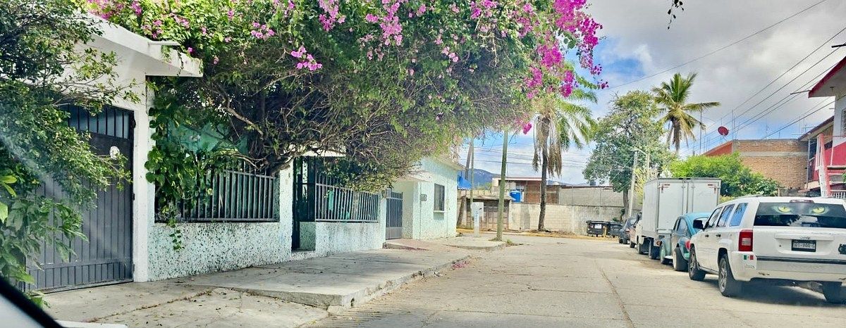 SE VENDE CASA EN COL. ALBANIA BAJA $1,350,000 TUXTLA - foto 2