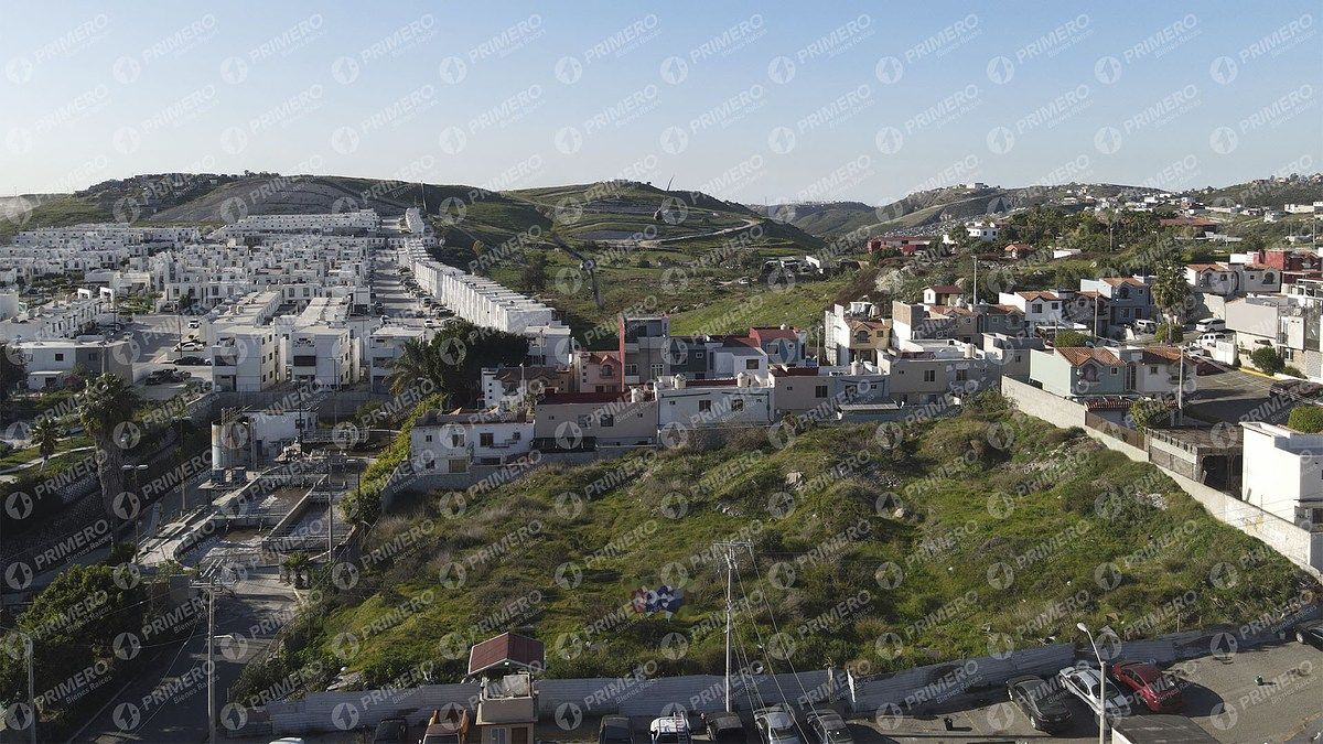 Se vende terreno de 2,389 m² en Santa Fe, Tijuana
