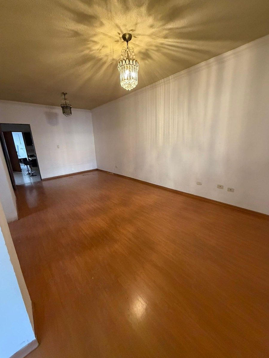 9 de 24: SALA COMEDOR