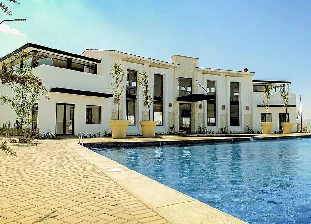 TERRENO EN VENTA CD MADERAS CORREGIDORA