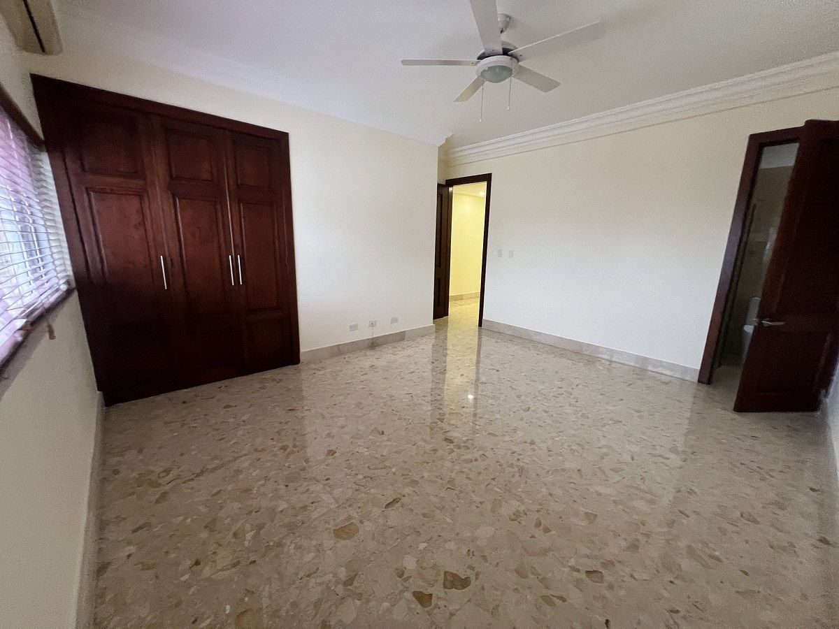 Apartamento en Los Cacicazgos, Santo Domingo Centro (Distrito Nacional), foto 29 de 33