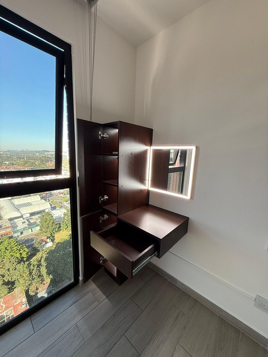 Apartamento en Zona 10, Guatemala, foto 5 de 13
