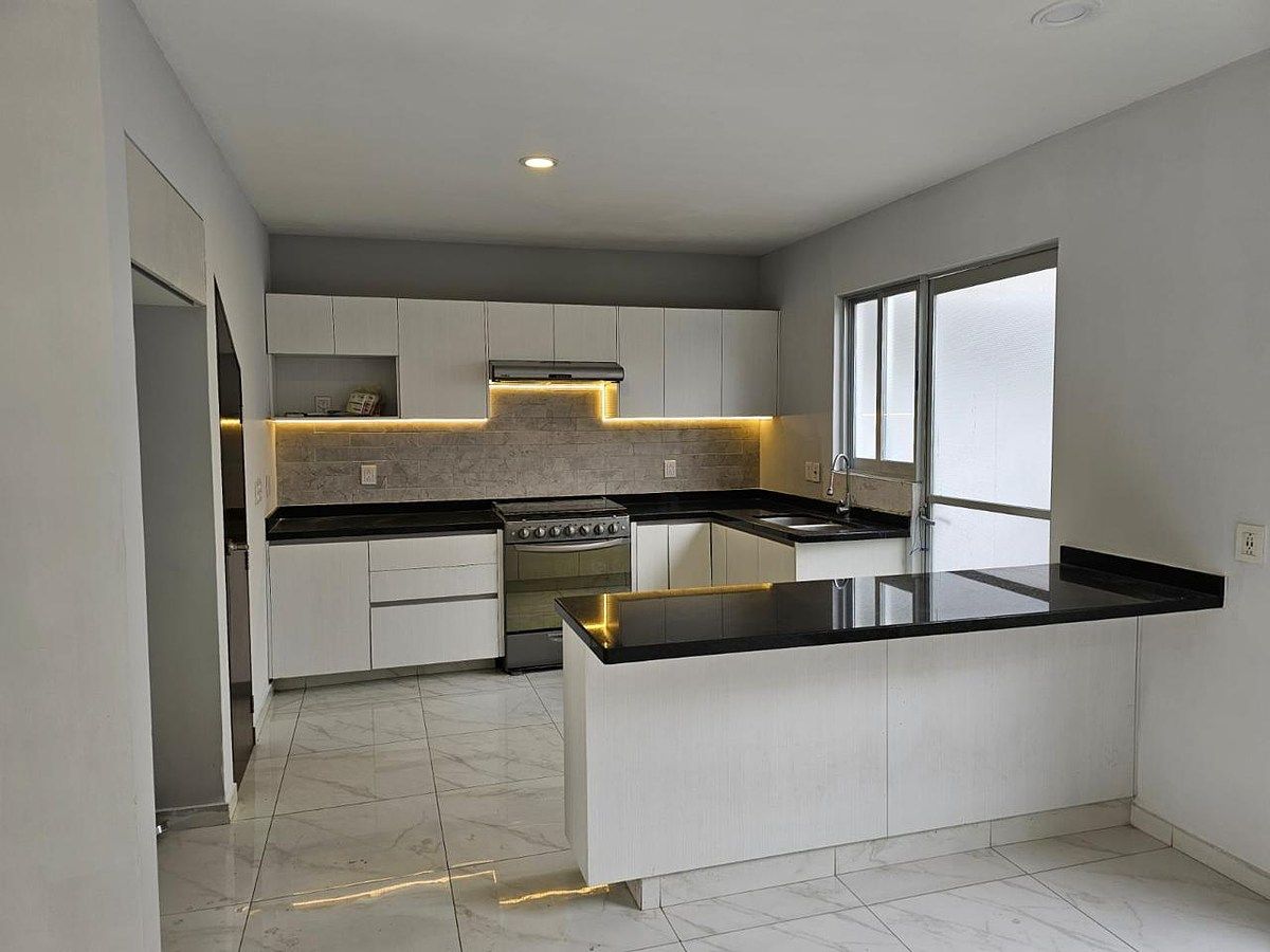 6 de 18: Cocina integral