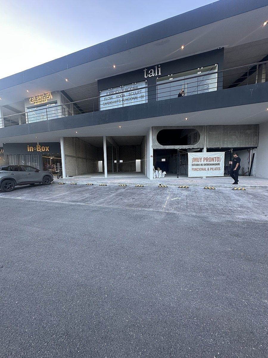 Loja em shopping em Conkal, Conkal, foto 7 de 10