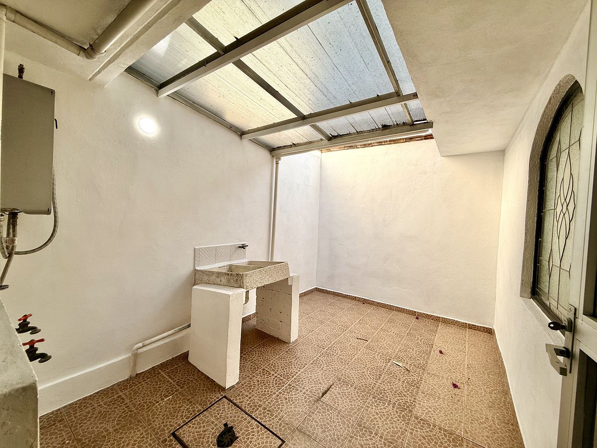 24 de 28: área de lavado