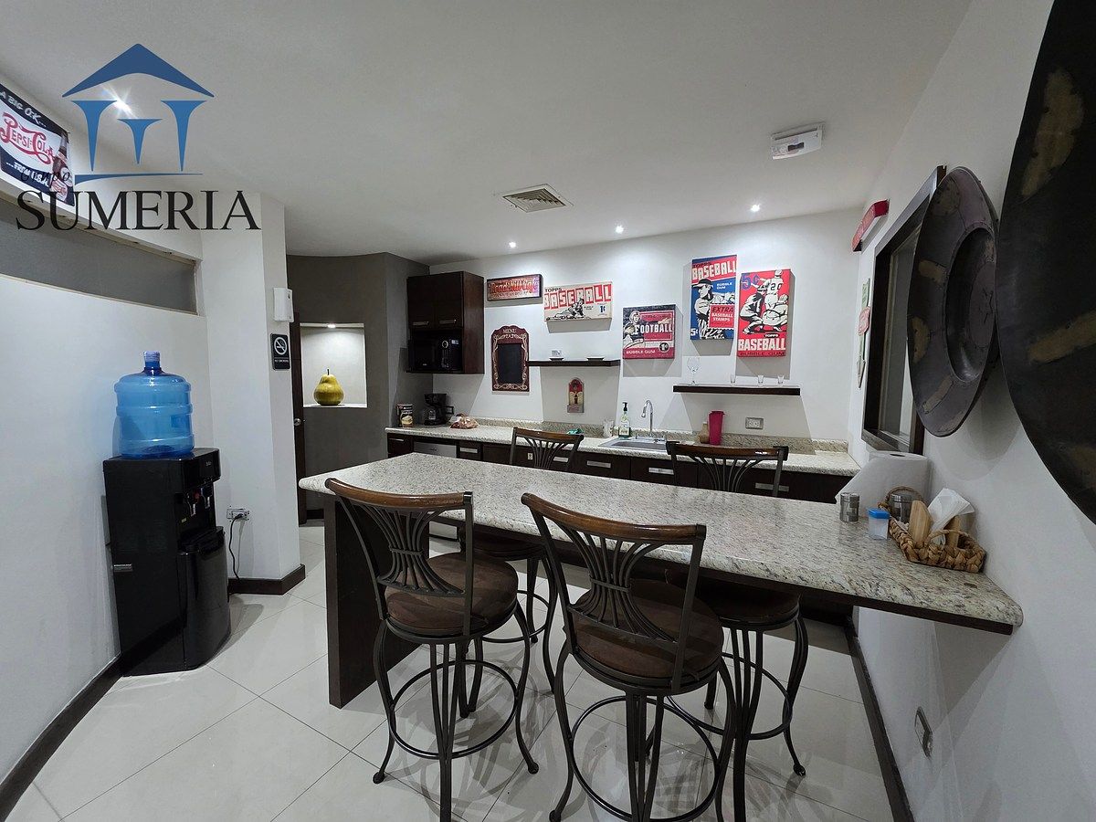 5 de 8: Area de Comedor