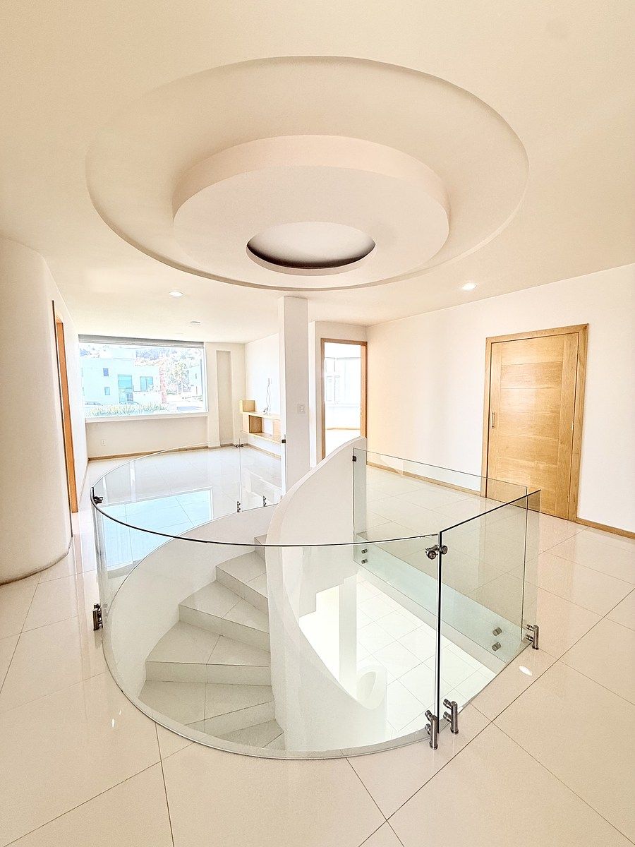 21 de 41: PA: Leegada de la escalera