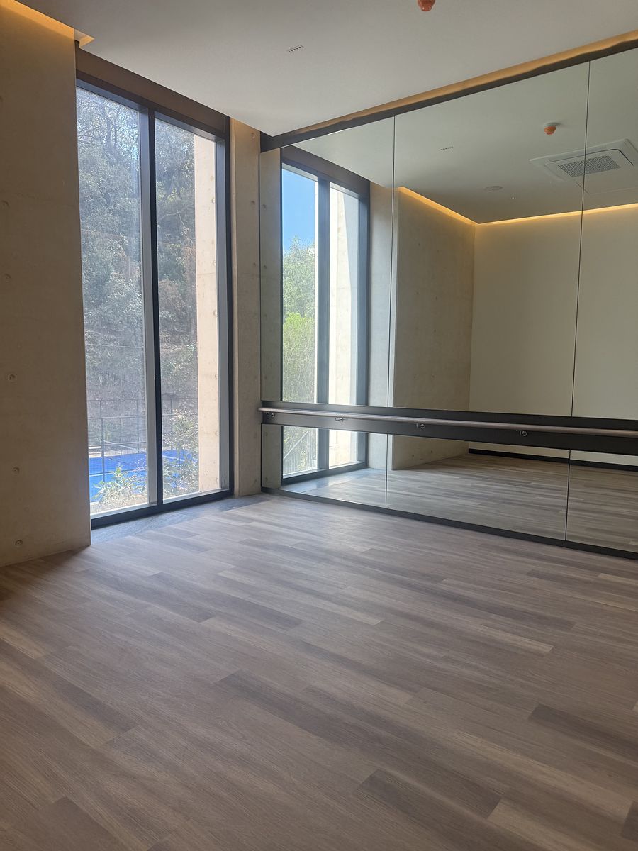 35 de 41: salon de barre