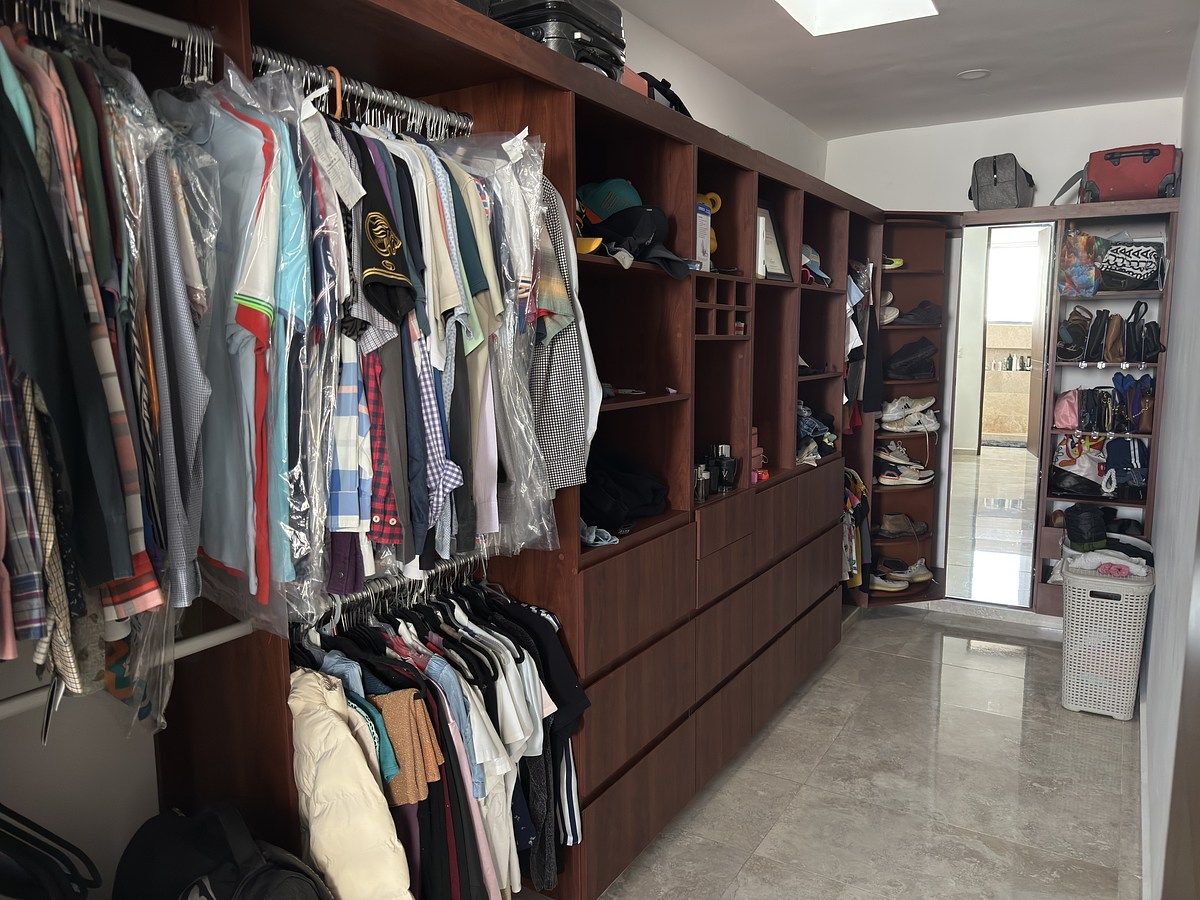 31 de 31: Cuarto Vestidor