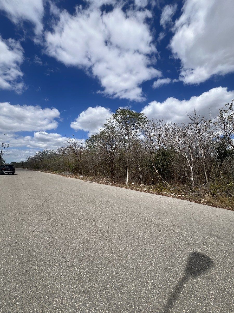 Terreno en Venta con Servicios en Tixcuytun Mérida Yucatán