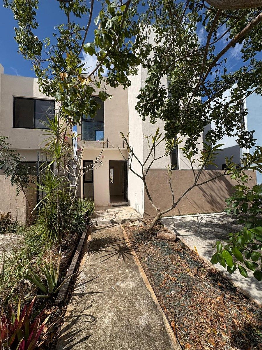 Casa en Venta Solana Residencial Tixcacal, Mérida, Yucatán - foto 2