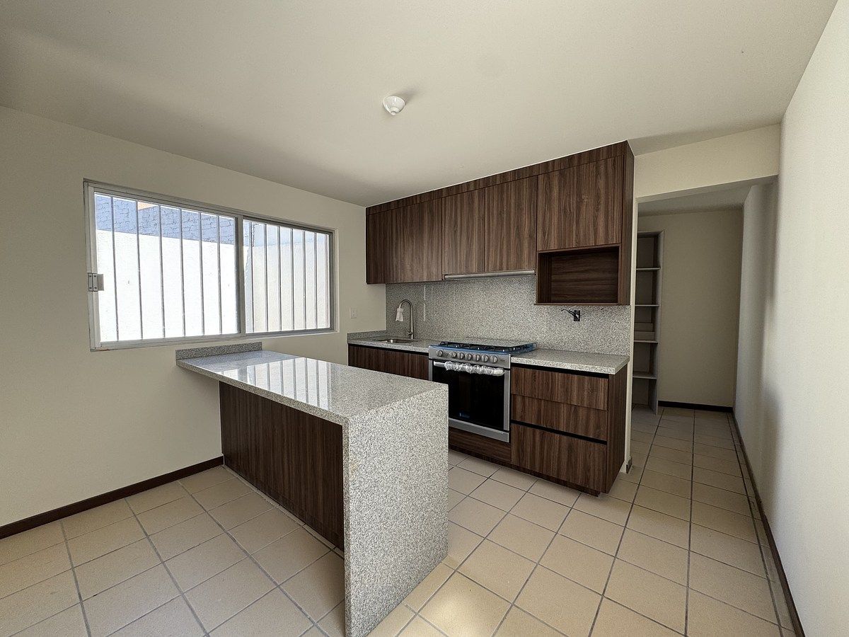 7 de 20: Cocina nueva