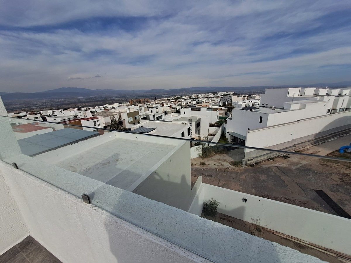 15 de 35: VISTA DESDE EL ROOF