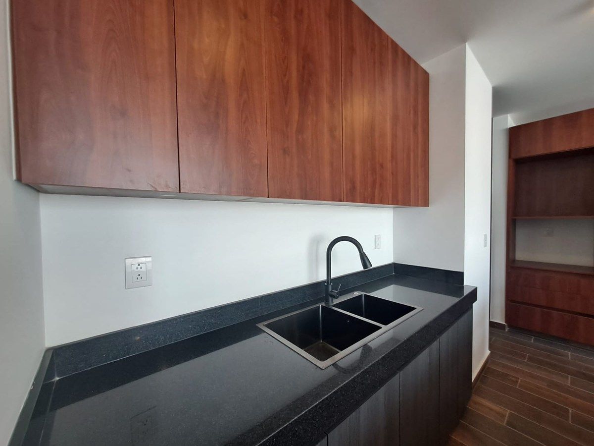 27 de 35: DETALLE COCINA