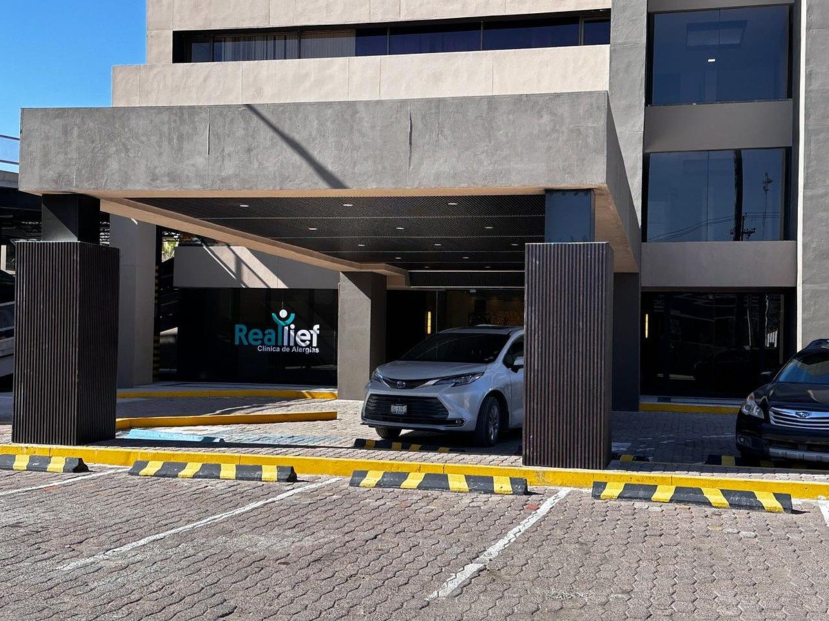 3 de 9: ACCESO POR LOBBY