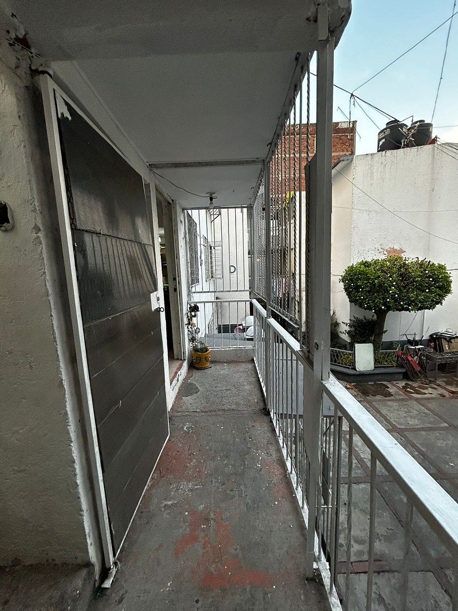  - foto 1