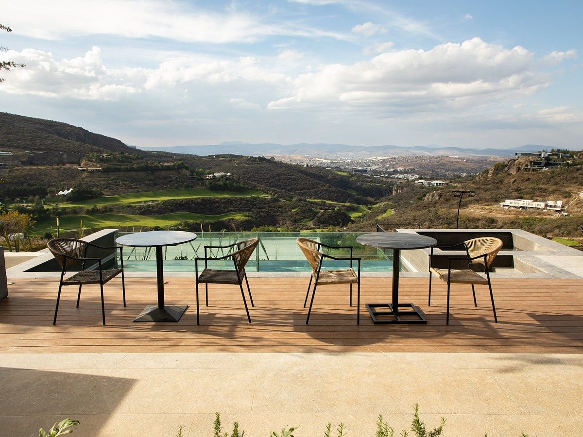 3 de 44: Terraza con alberca