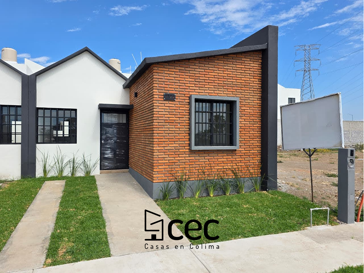 Casa en Venta, 1 Planta, 2 Recámaras, 2 Baños, Cochera para 1 Auto.
