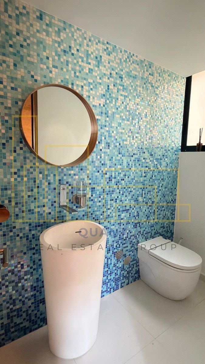 13 de 26: Baño Visitas