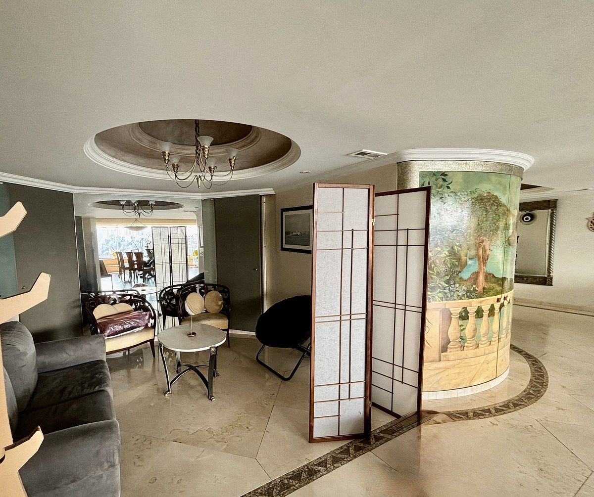 12 de 32: espacio de bar