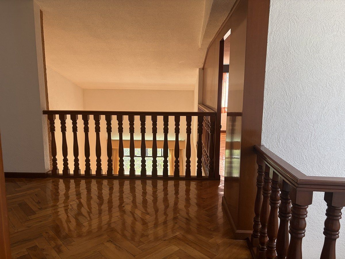 28 de 35: Area de acceso a las recámaras