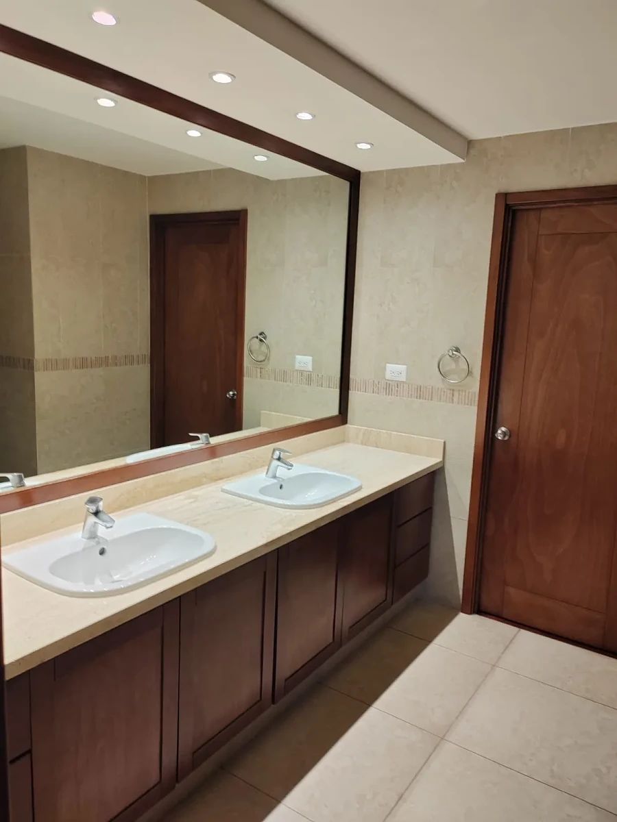 Apartamento en Zona 14, Guatemala, foto 13 de 26