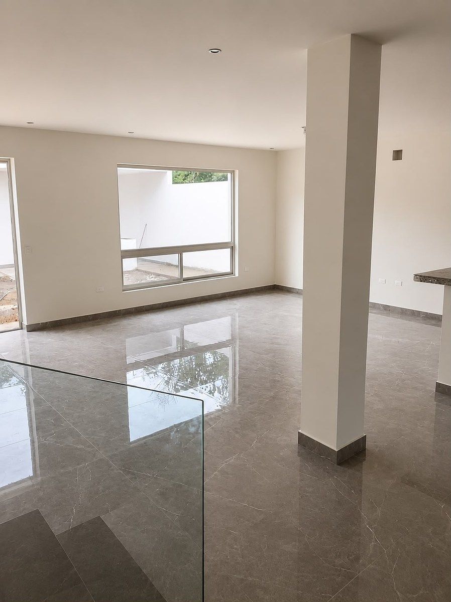 Casa em El Yerbaniz, Santiago, foto 3 de 7