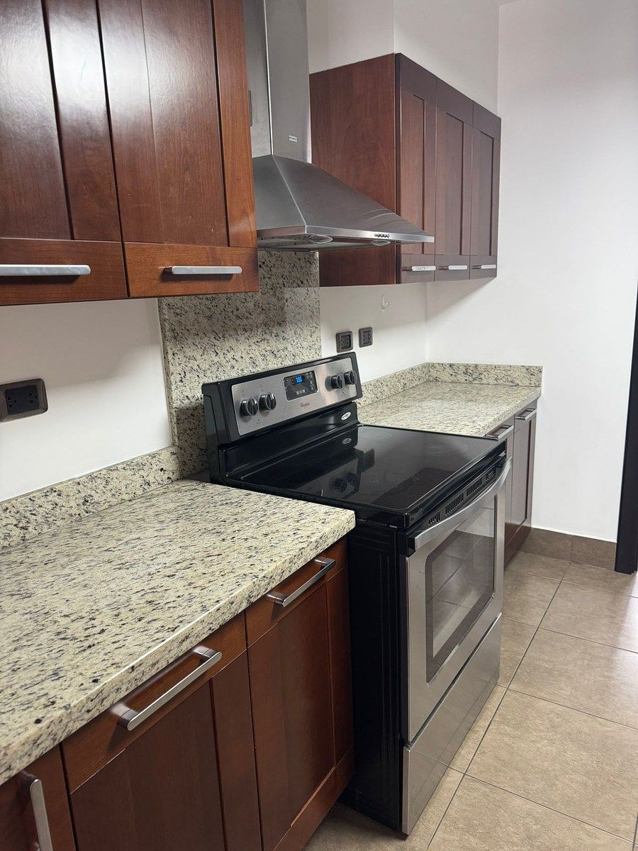 Apartamento en Zona 16, Guatemala, foto 5 de 16