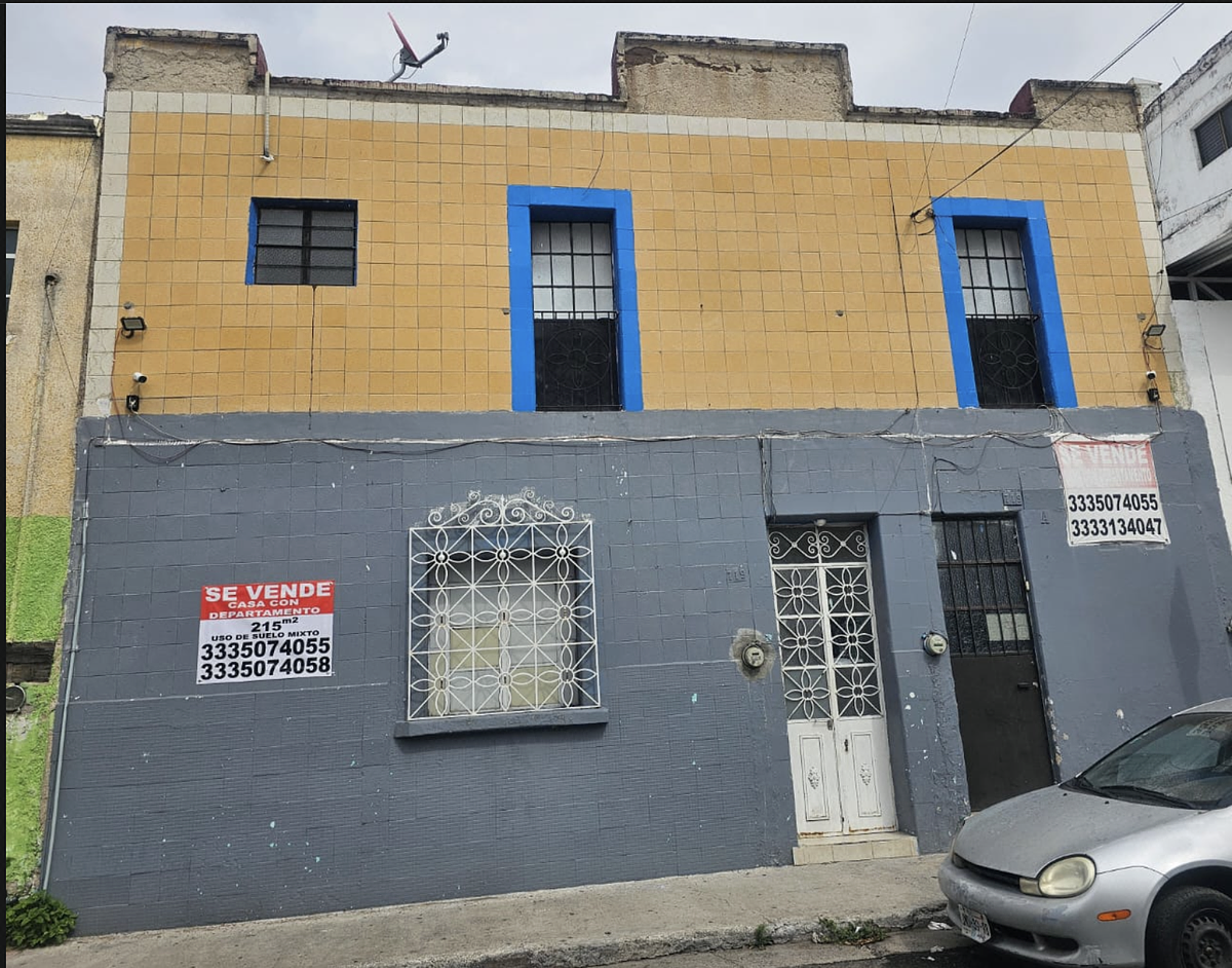 House with independent apartment and mixed-use zoning in Colonia Obrera - foto 1