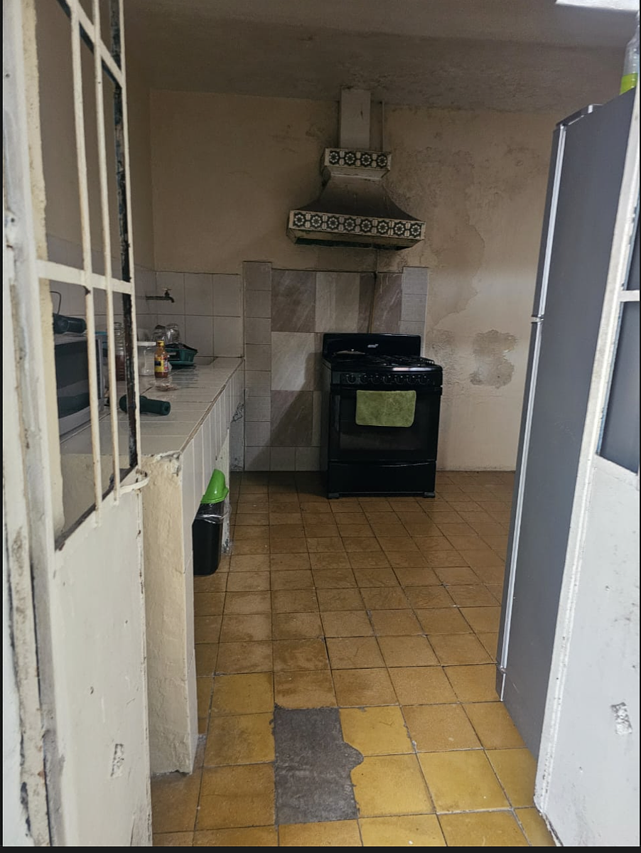 House with independent apartment and mixed-use zoning in Colonia Obrera - foto 4
