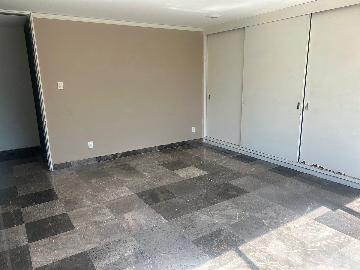 3 of 7: Oficina en Renta en Jardines del Pedregal Rayo Vende ®