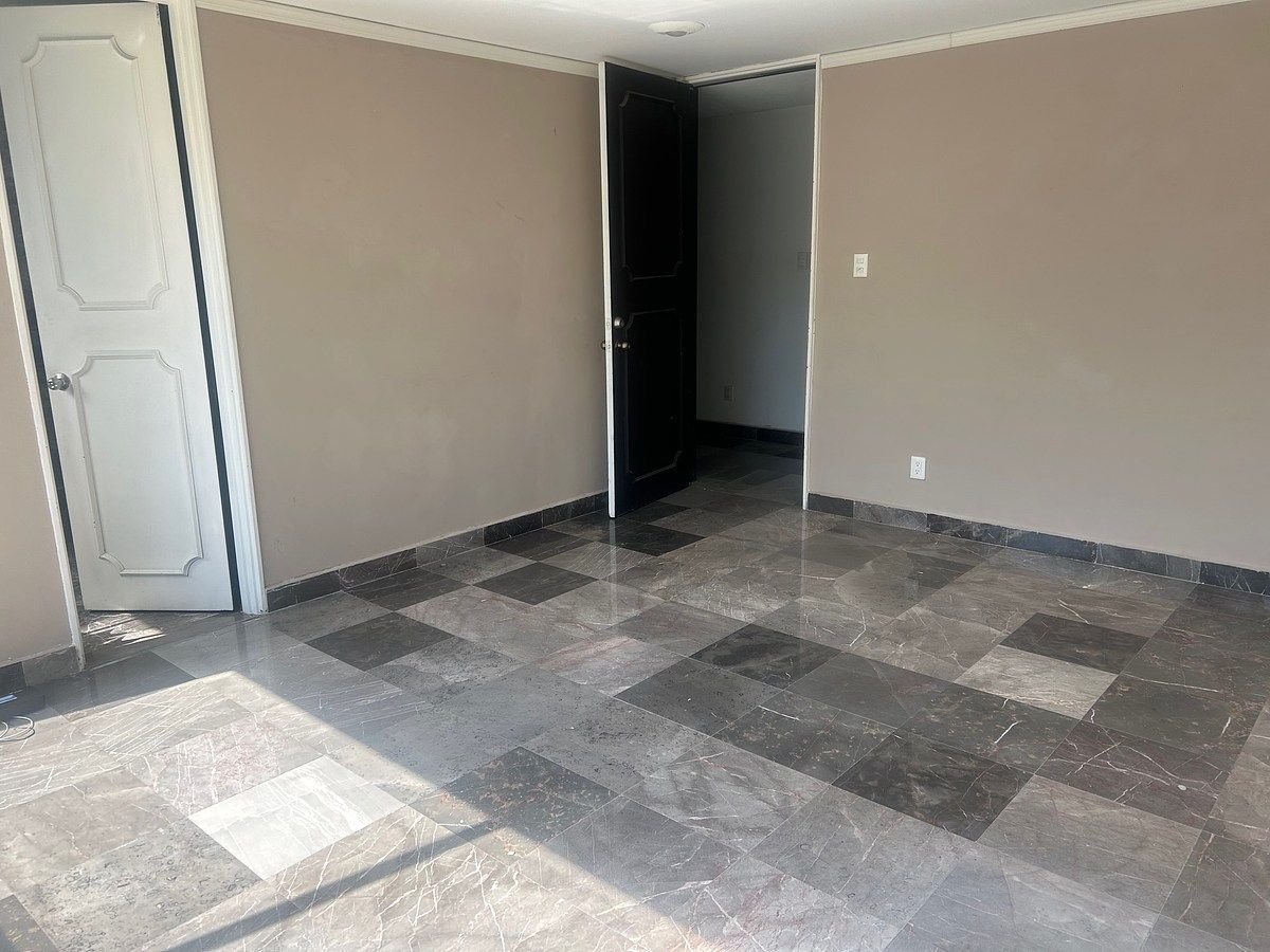 4 of 7: Oficina en Renta en Jardines del Pedregal Rayo Vende ®