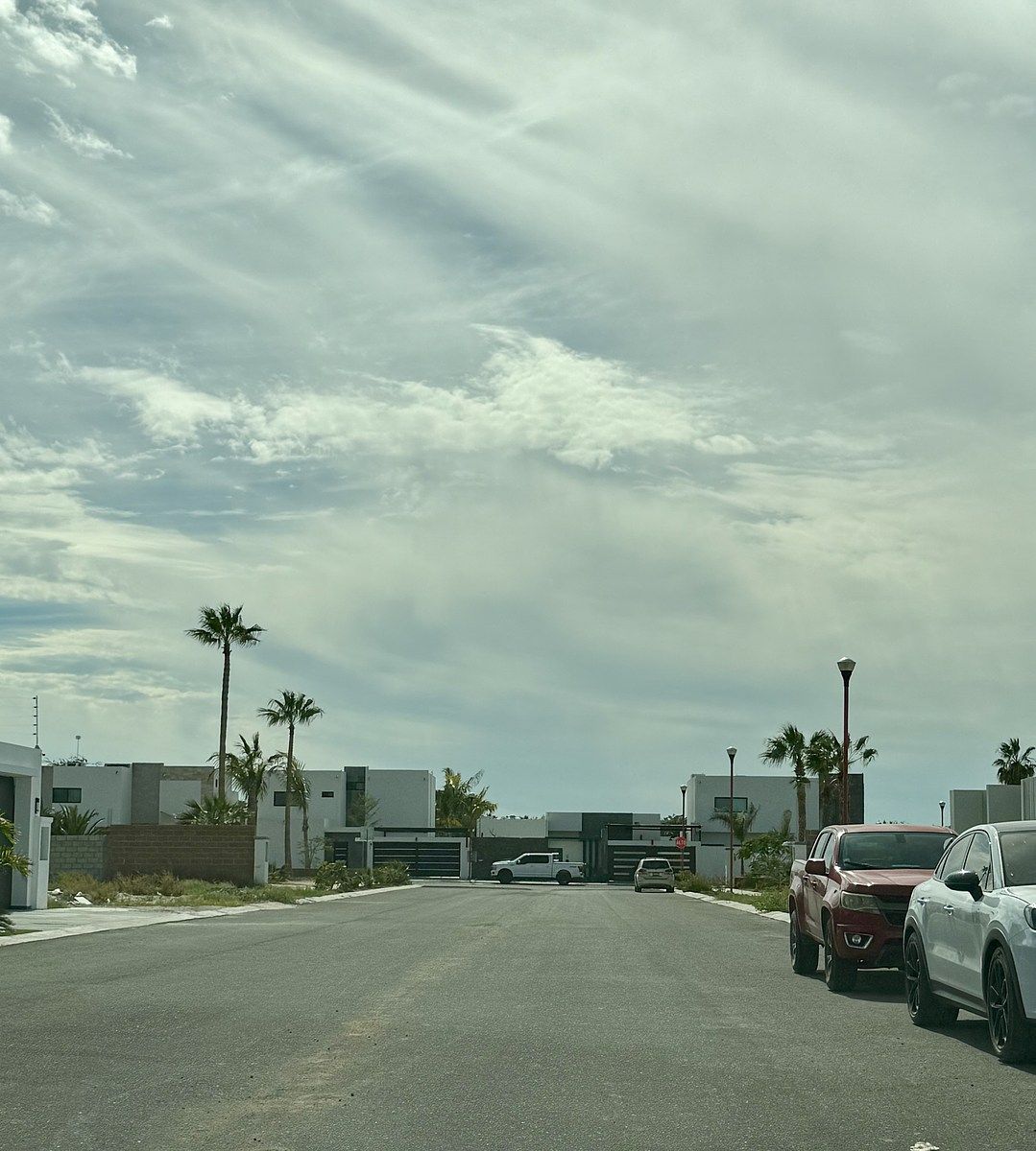 7 de 12: Un solo acceso por lo que no existe tráfico exterior.