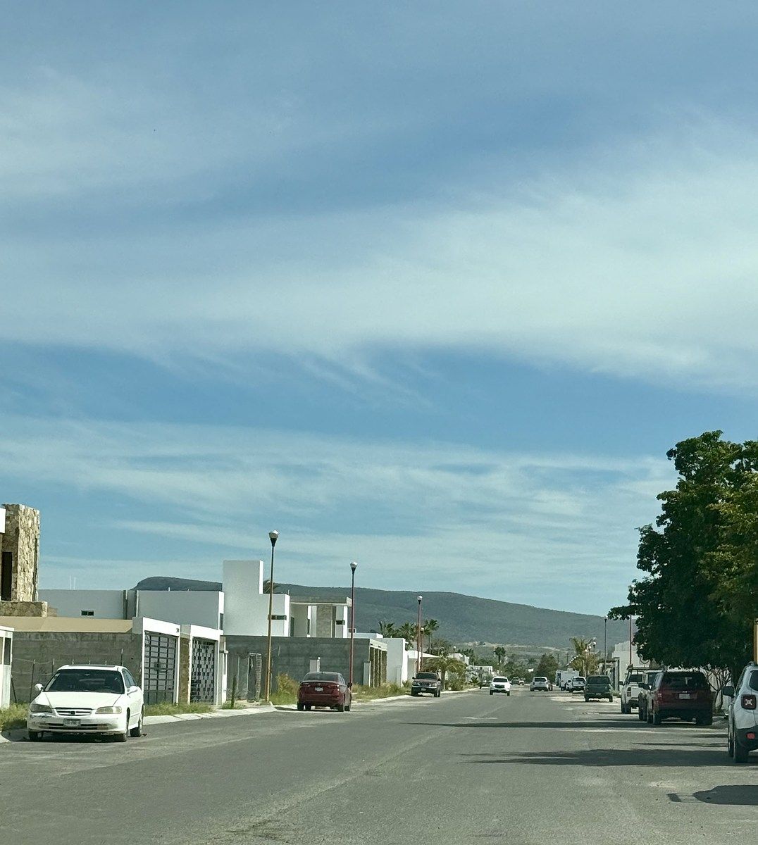10 de 12: Visualización de calle de acceso.