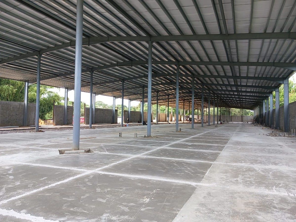 Nave en La Autopista Duarte, Santo Domingo Oeste, foto 3 de 11