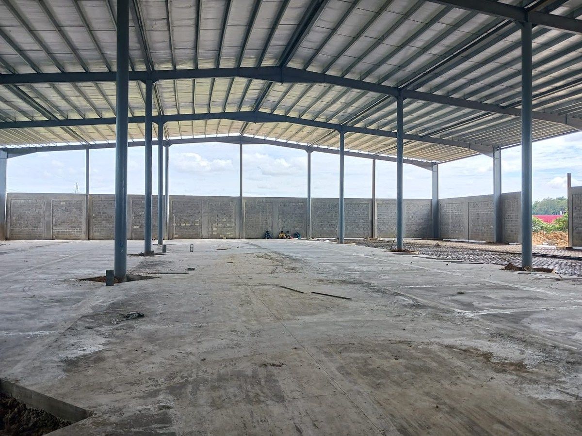 Nave en La Autopista Duarte, Santo Domingo Oeste, foto 11 de 11