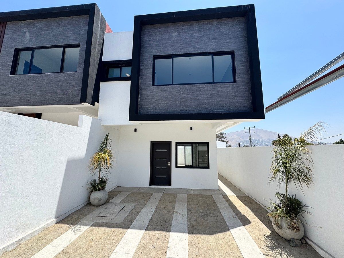 Casa en Pinos de Narez, Tijuana, foto 2 de 14