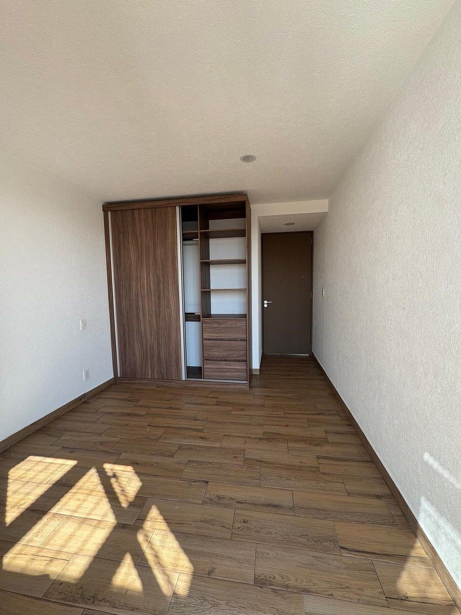 15 de 26: Closet recámara