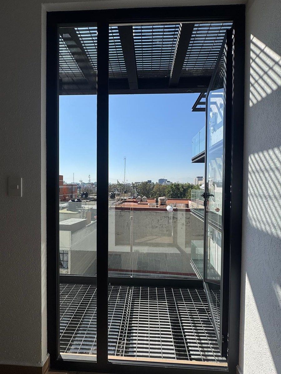 14 de 26: balcón recámara principal